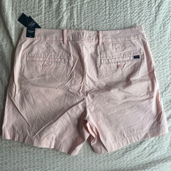 Abercrombie & Fitch Stretch Soft Pink Shorts - Picture 3 of 5